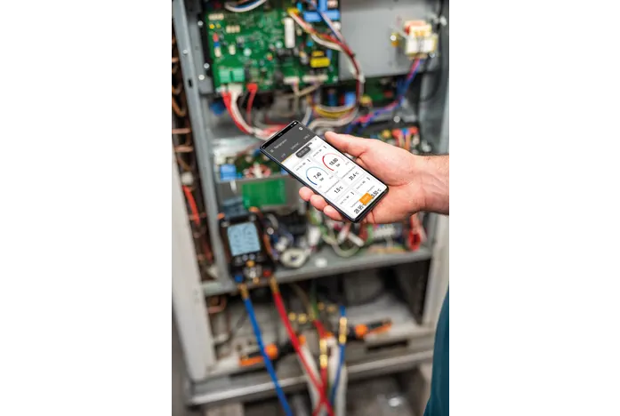 testo 550s Smart Kit - Smart digital manifold with wireless clamp temperature probes and wireless vacuum probe