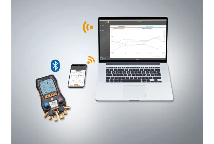 testo 570s - Digital manifold with 4-way valve block, Bluetooth and intelligent error analysis (2024 Model)