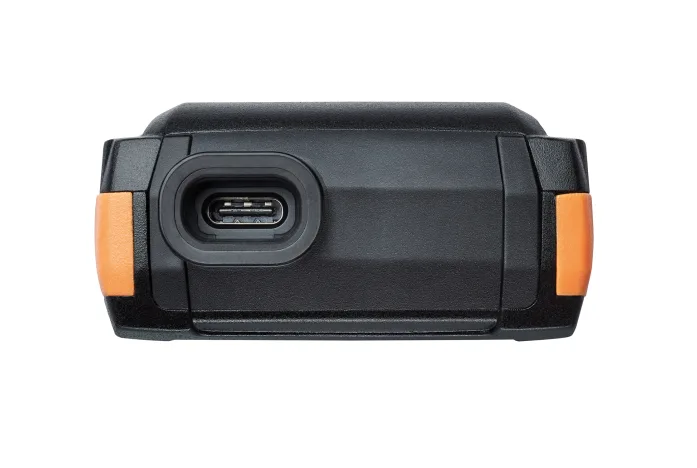testo 110 - NTC and Pt100 temperature measuring instrument with App connection