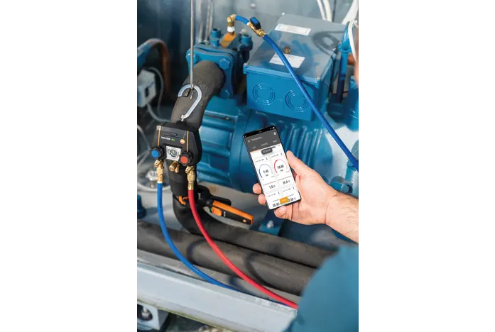 testo 550i - App-controlled digital manifold with Bluetooth and 2-way valve block 3 testo 550i - App-controlled digital manifold with Bluetooth and 2-way valve block