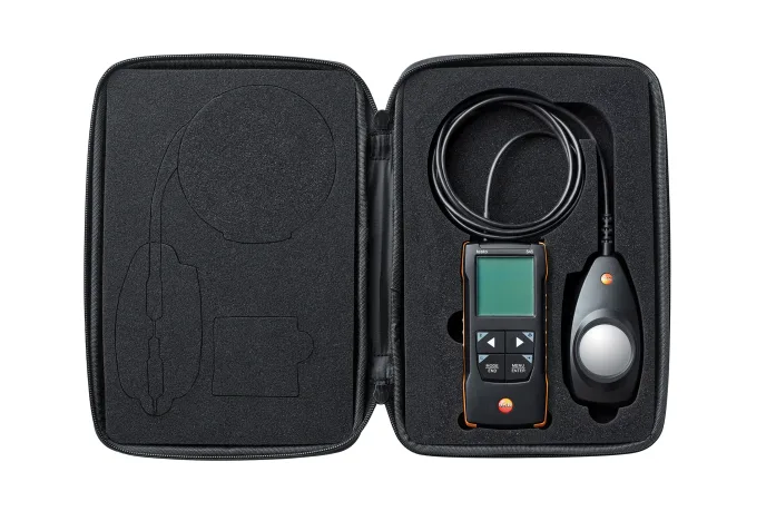 testo 545 - Digital Lux meter with App connection