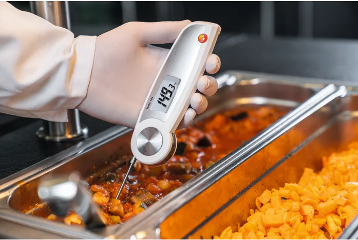 testo 104 - Waterproof folding food thermometer 3 testo 104 - Waterproof folding food thermometer