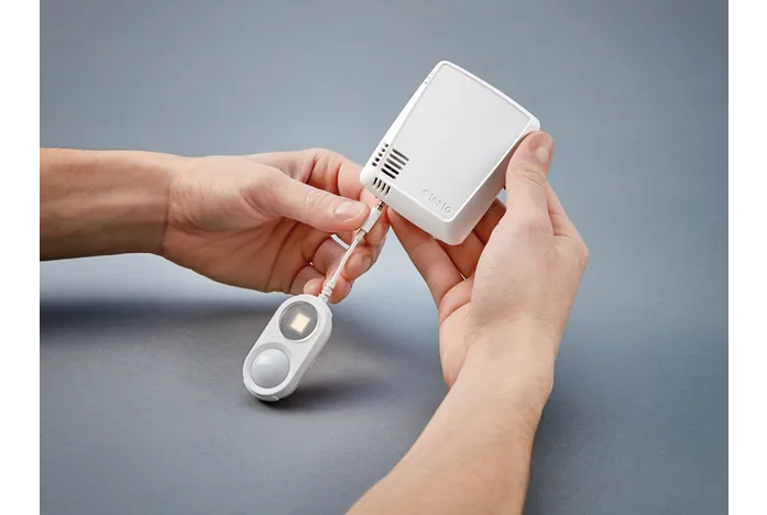 Lux and UV probe for monitoring light-sensitive exhibition objects - External probe for the testo 160 E and 160 THE Wi-Fi data loggers