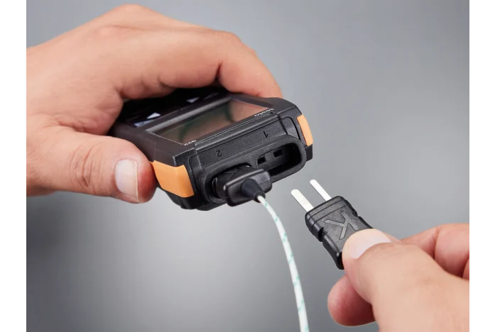 testo 922 - Differential temperature measuring instrument for TC Type K with App connection