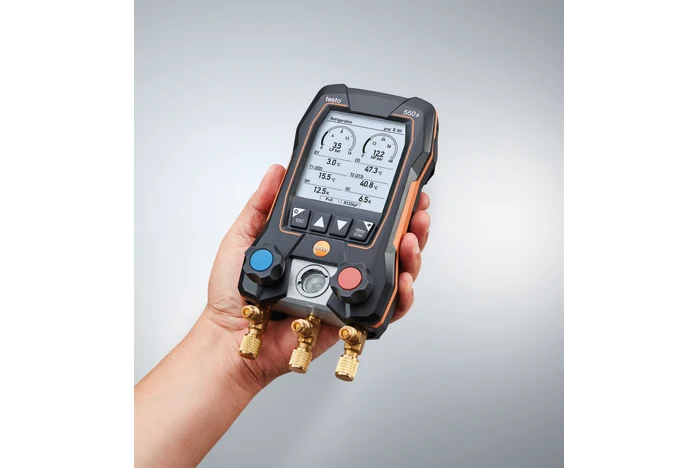 testo 550s - Smart digital manifold with Bluetooth and 2-way valve block