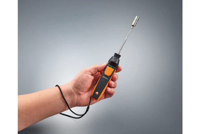 testo 915i - Thermometer with surface probe and smartphone operation